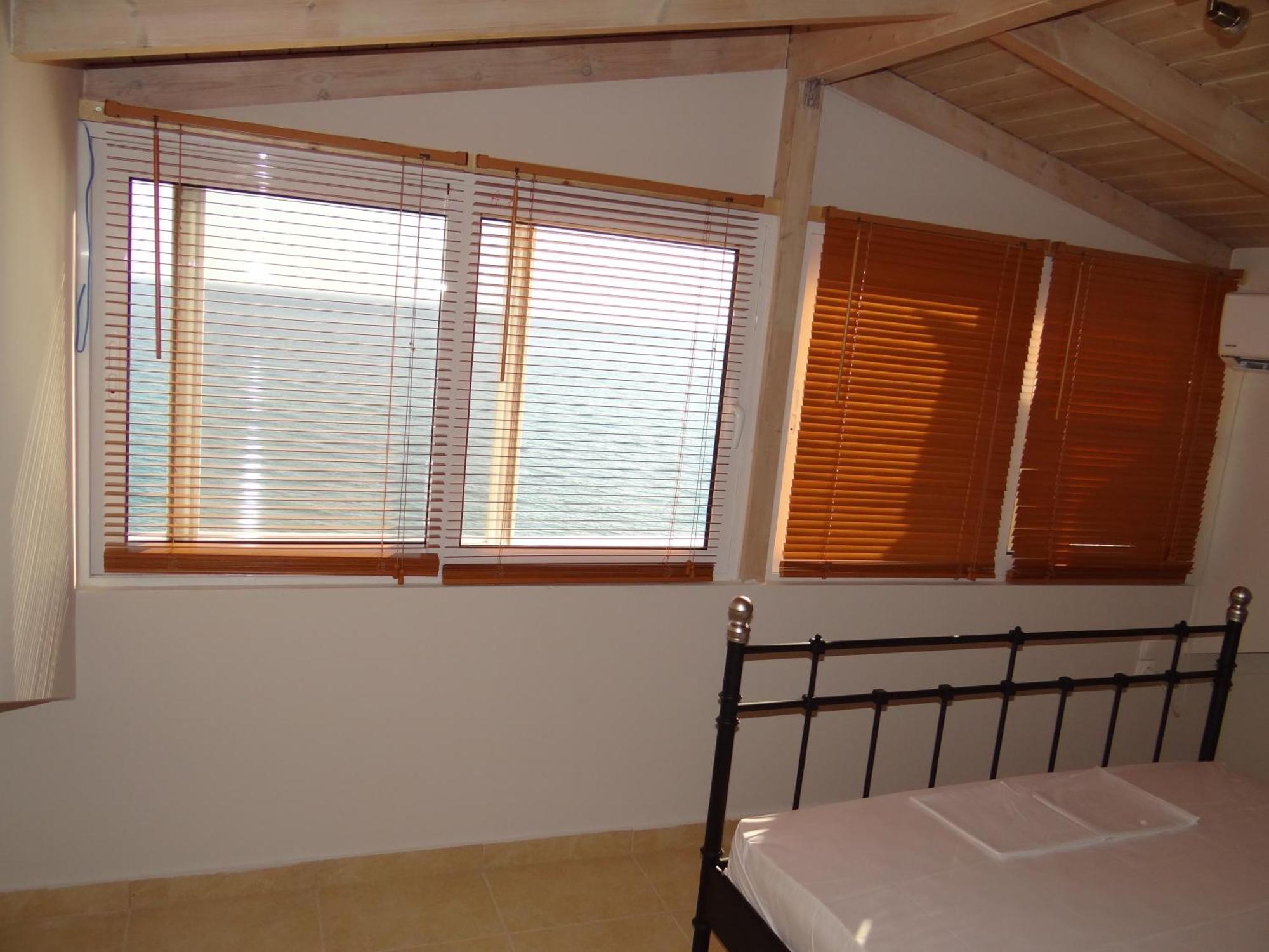Aperanto House Paralia Loutsas 客房 照片