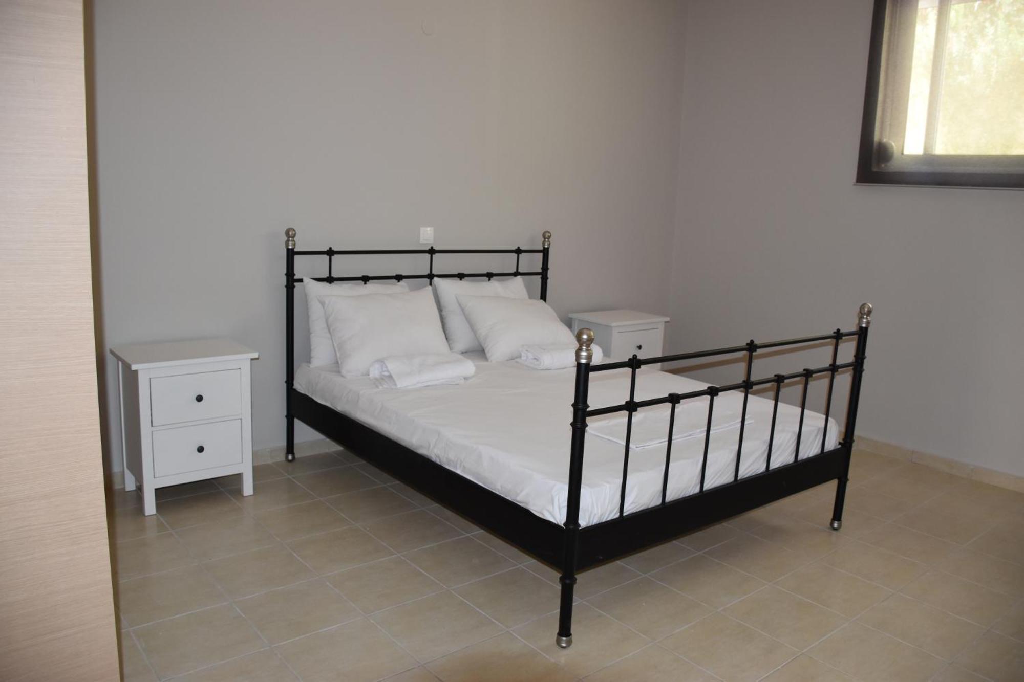 Aperanto House Paralia Loutsas 客房 照片